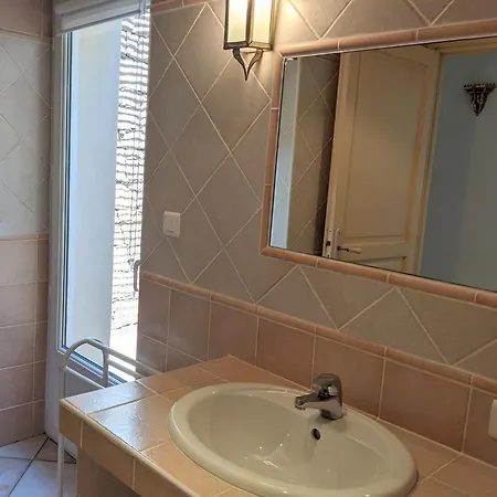 L'acacia - D'argent A 300m * 科蒂基亚瓦里