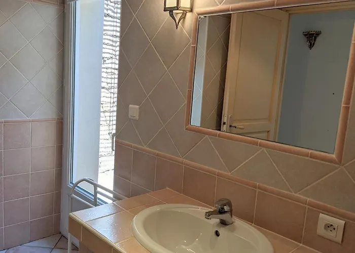 L'acacia - D'argent A 300m * 科蒂基亚瓦里